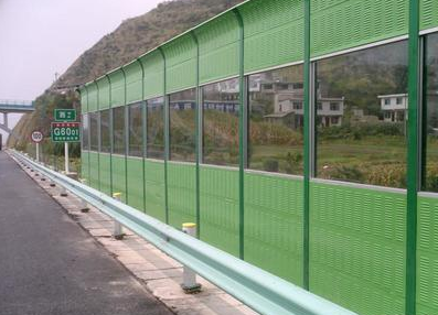 <a href=http://m.xundcs.com/news_article.html?news_id=111>高速聲屏障</a>